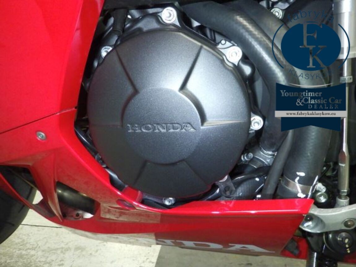 HONDA CBR600RR-4 2024 - zdjęcie 11