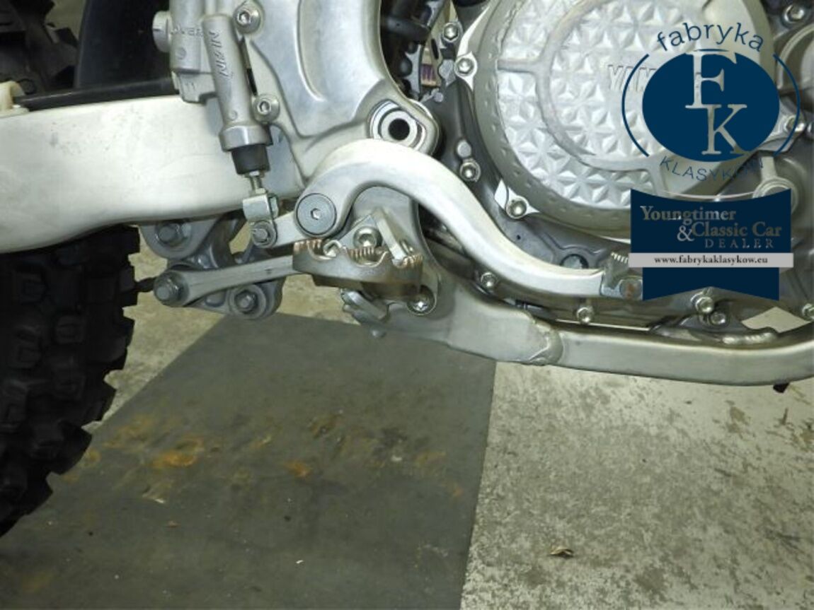 YAMAHA YZ450F - zdjęcie 29
