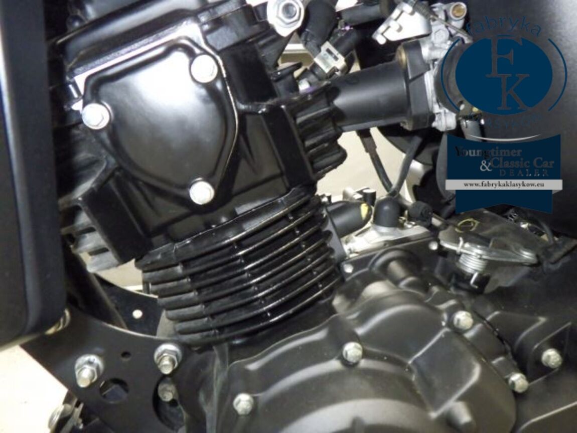 YAMAHA FZ-X150  - zdjęcie 11