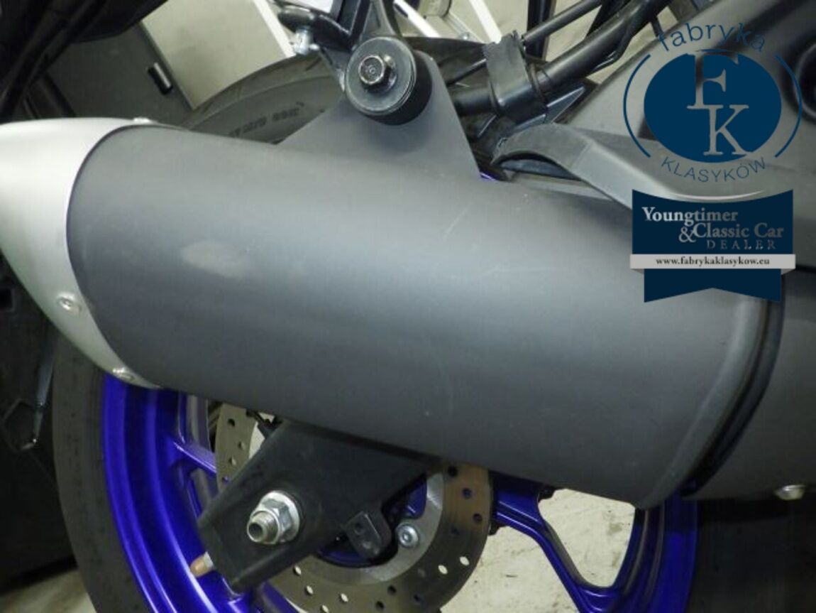 YAMAHA YZF-R3 2023 - zdjęcie 13