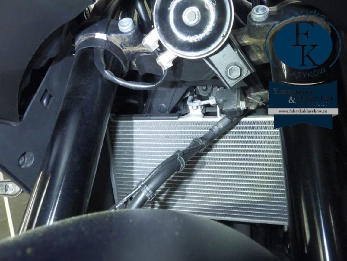 YAMAHA YZF-R3 2023 - zdjęcie 22