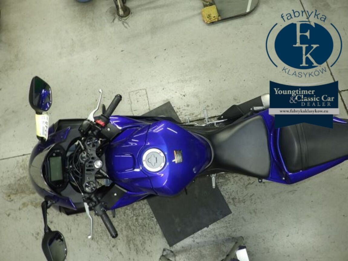 YAMAHA YZF-R3 2023 - zdjęcie 30