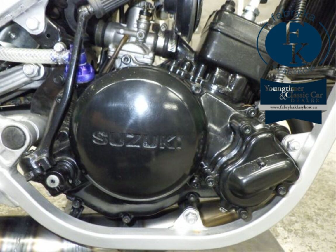 SUZUKI RG50  - zdjęcie 9