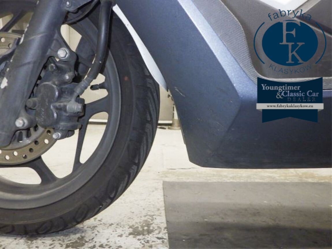 HONDA PCX125-4 HYBRID - zdjęcie 31
