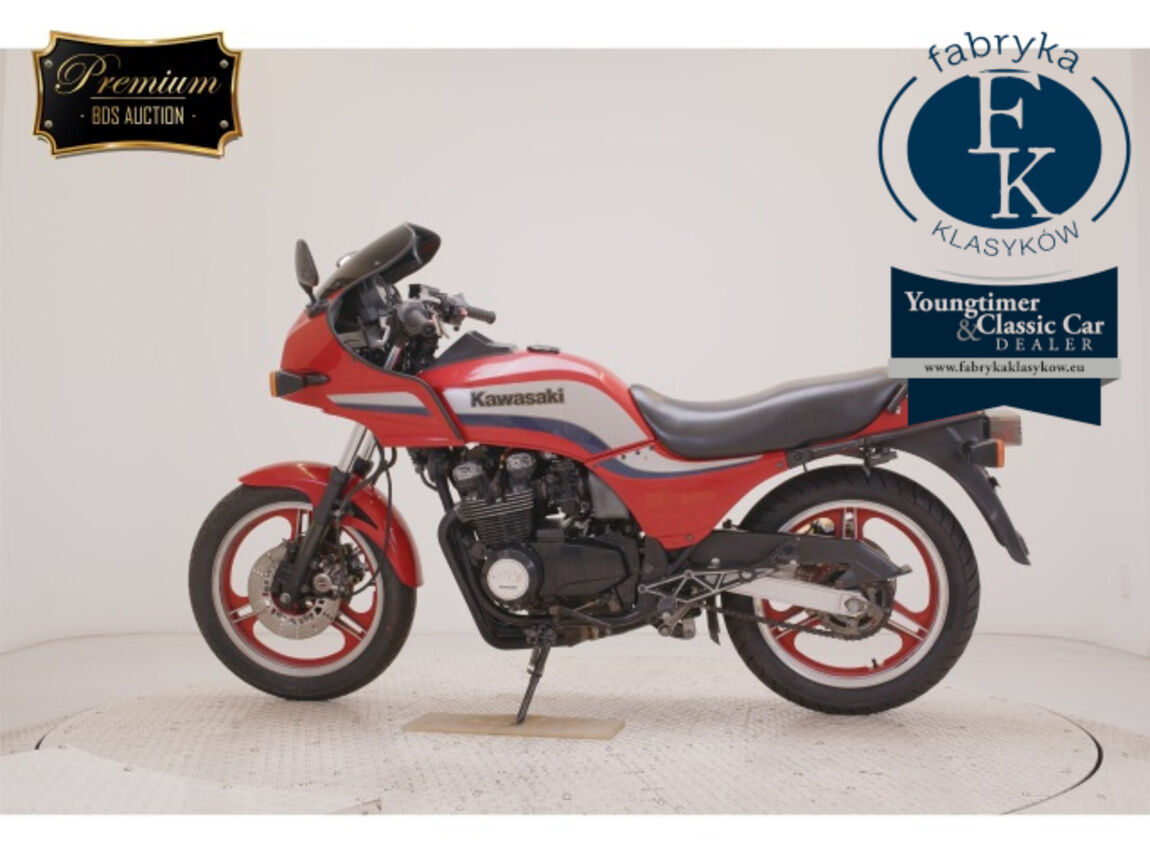KAWASAKI GPZ550 2026 - zdjęcie 3