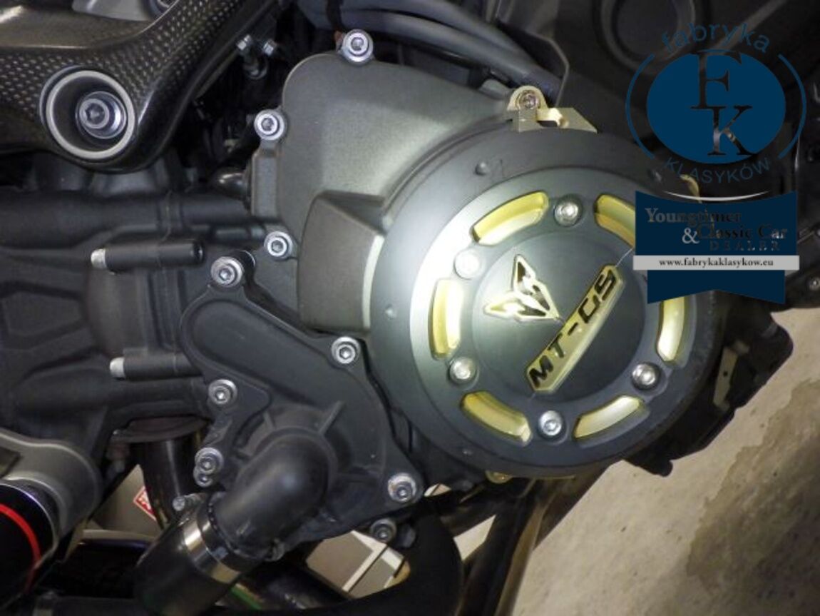 YAMAHA MT-09A 2014 - zdjęcie 12
