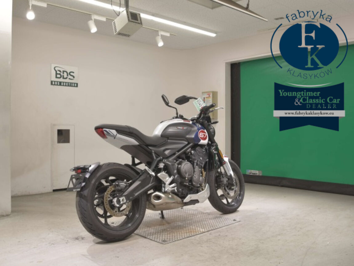 TRIUMPH TRIDENT 660 2024 - zdjęcie 6