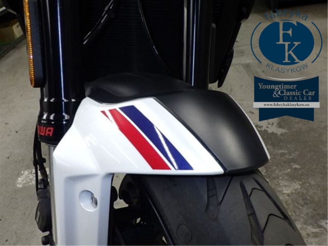 TRIUMPH TRIDENT 660 2024 - zdjęcie 17