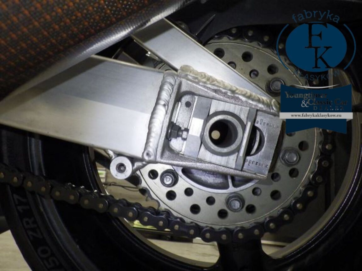 SUZUKI GSX1300R HAYABUSA 2000 - zdjęcie 26