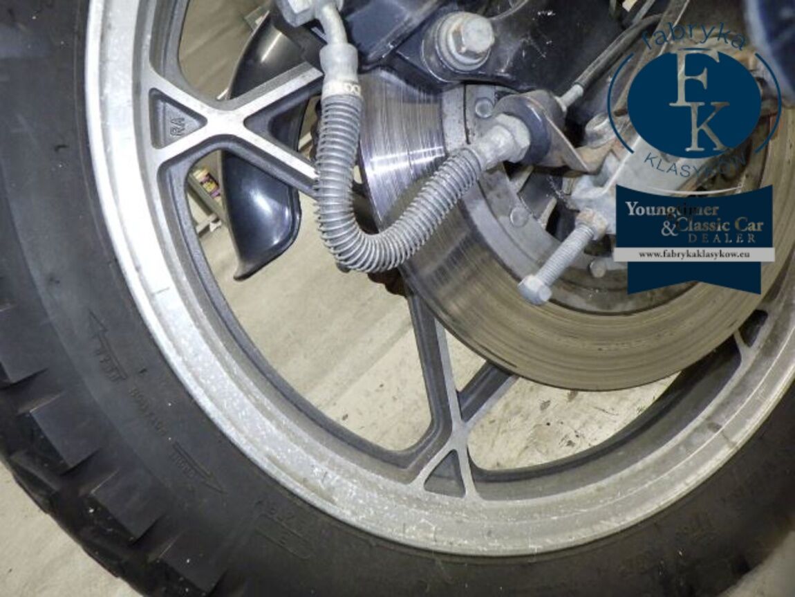 SUZUKI GS750 2022 - zdjęcie 27