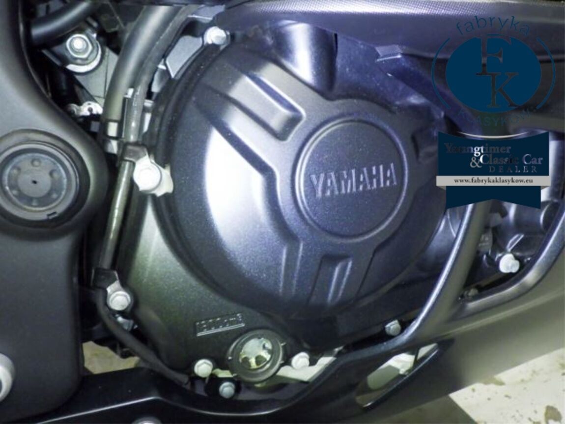 YAMAHA YZF-R3 2021 - zdjęcie 9