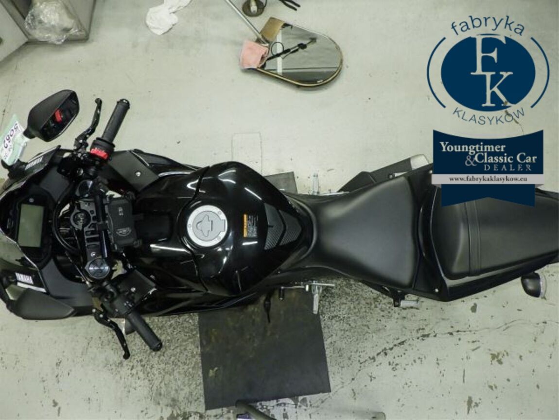 YAMAHA YZF-R3 2021 - zdjęcie 32