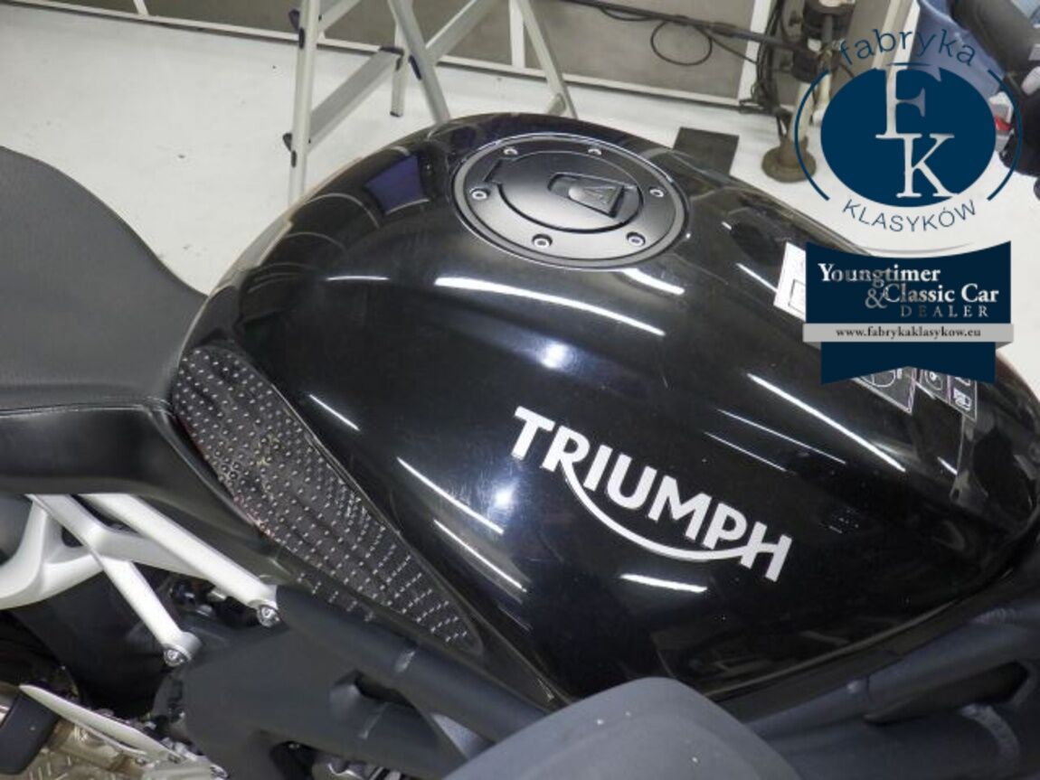 TRIUMPH SPEED TRIPLE RS 2022 - zdjęcie 18