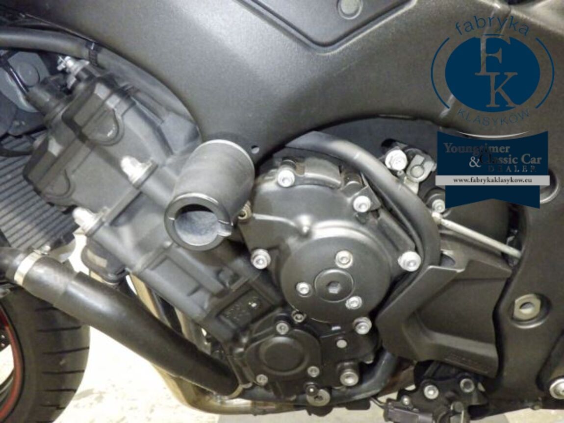 YAMAHA FZ-1 FEATHER 2010 - zdjęcie 12