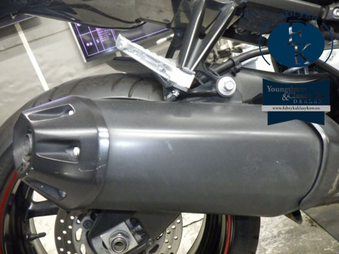 YAMAHA FZ-1 FEATHER 2010 - zdjęcie 13