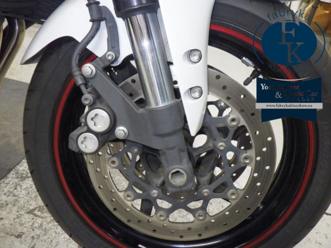 YAMAHA FZ-1 FEATHER 2010 - zdjęcie 24