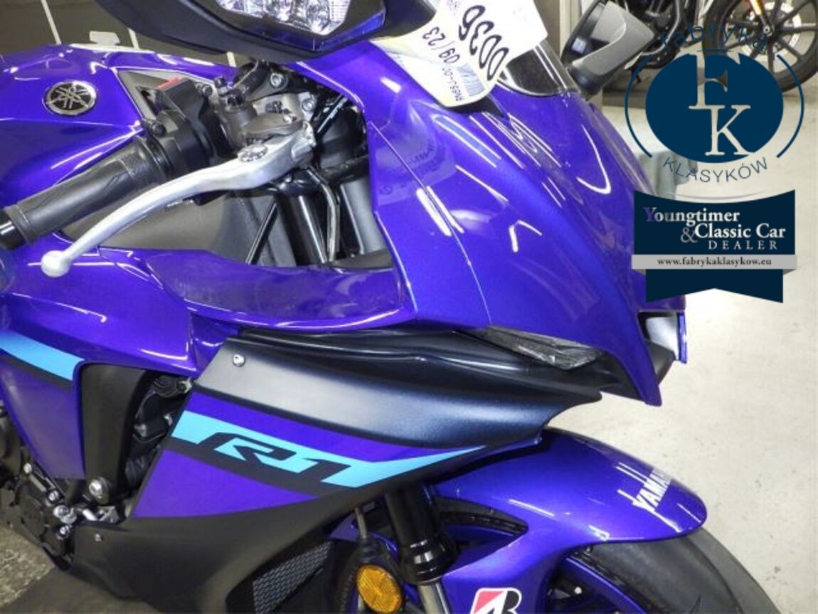 YAMAHA YZF-R1 2024 - zdjęcie 17