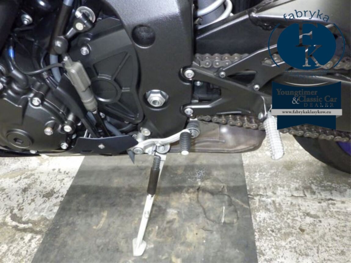 YAMAHA YZF-R1 2024 - zdjęcie 31