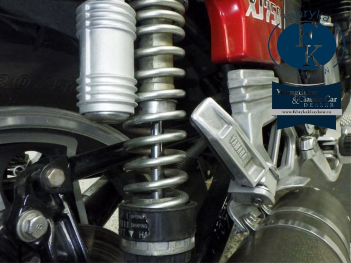 YAMAHA XJ750E 1985 - zdjęcie 28