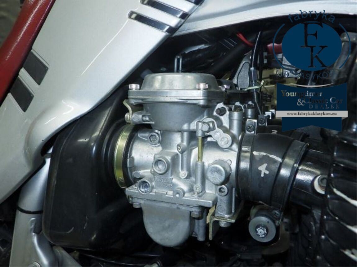 SUZUKI GSX1100S KATANA 1987 - zdjęcie 10