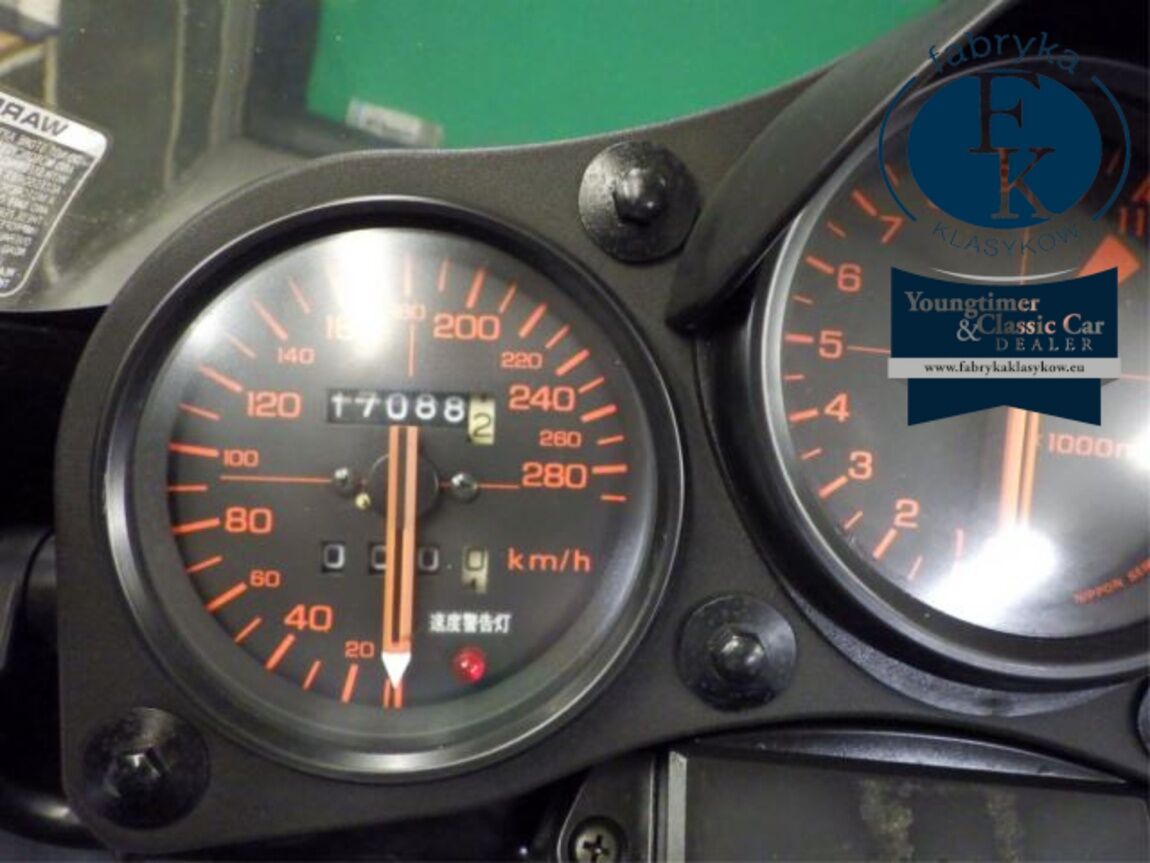 HONDA VF1000R 1985 - zdjęcie 13