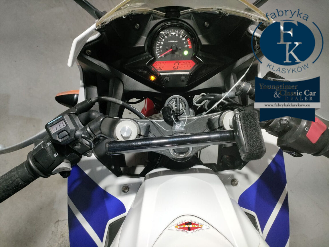 HONDA CBR250R  - zdjęcie 6