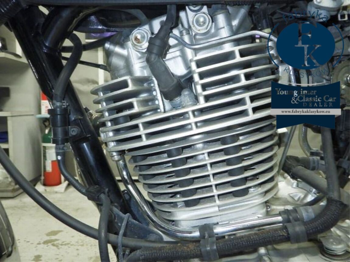 YAMAHA SR400-5 2019 - zdjęcie 12