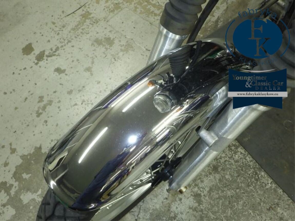 YAMAHA SR400-5 2019 - zdjęcie 17
