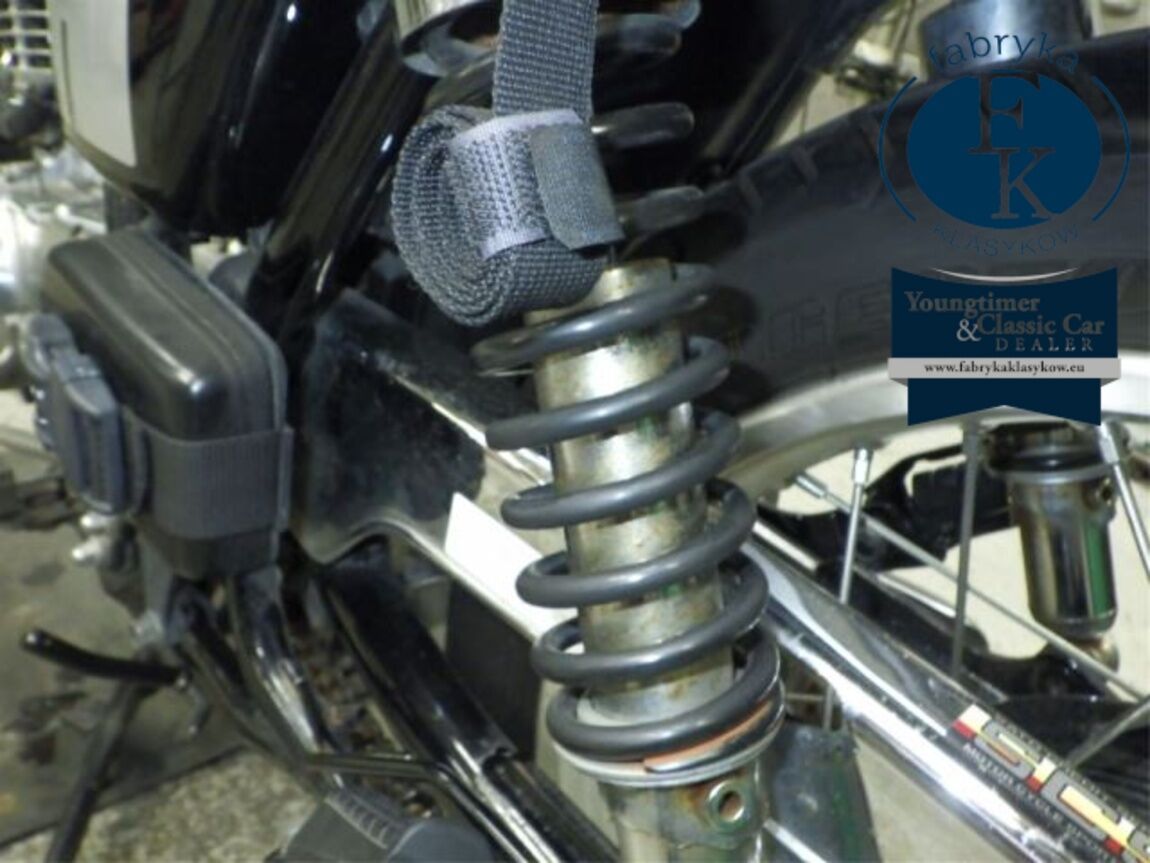 YAMAHA SR400-5 2019 - zdjęcie 25