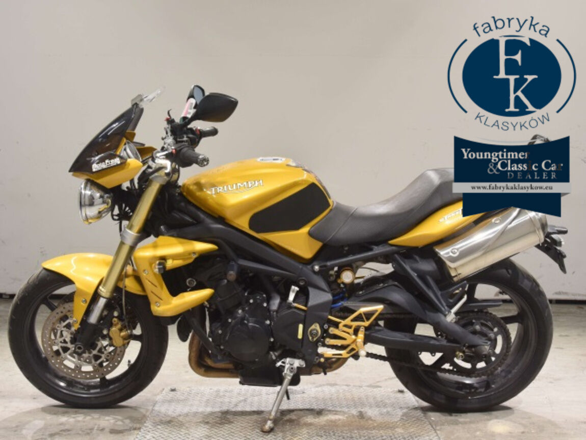 TRIUMPH STREET TRIPLE 2011 - zdjęcie 3