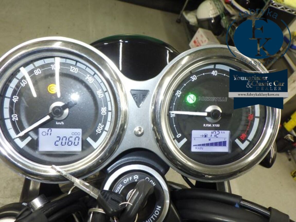 TRIUMPH BONNEVILLE T120 2023 - zdjęcie 16