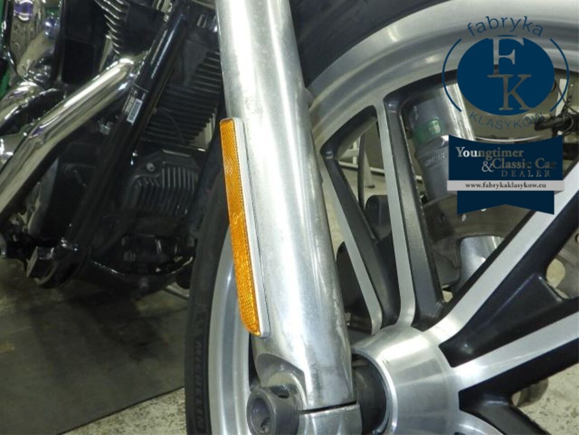 HARLEY-DAVIDSON FXDL1580 2011 - zdjęcie 23