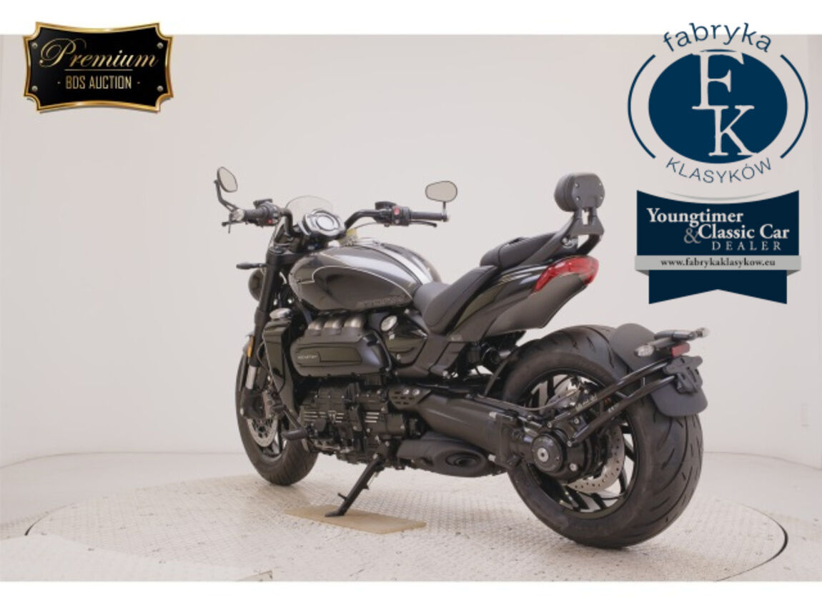 TRIUMPH ROCKET III GT STORM 2026 - zdjęcie 7