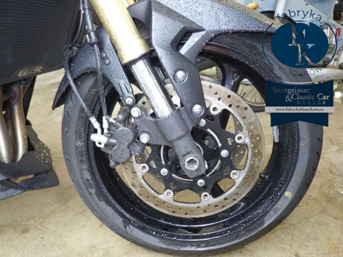 SUZUKI GSR750A 2016 - zdjęcie 17