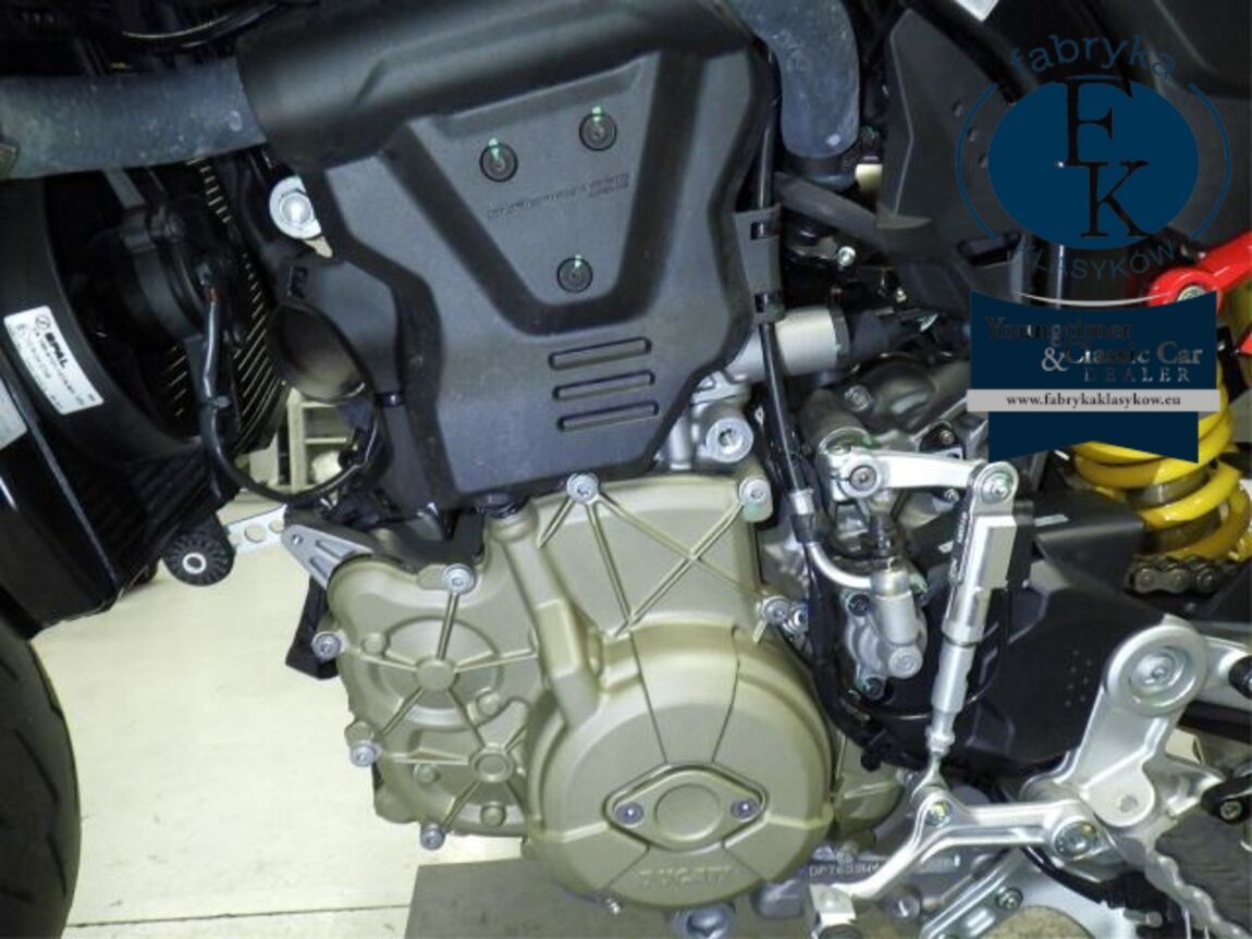 DUCATI HYPERMOTARD 698 2024 - zdjęcie 9