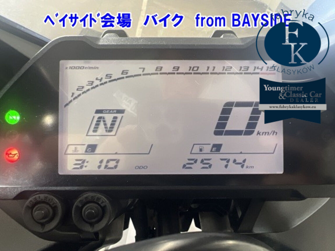 YAMAHA YZF-R25  - zdjęcie 8