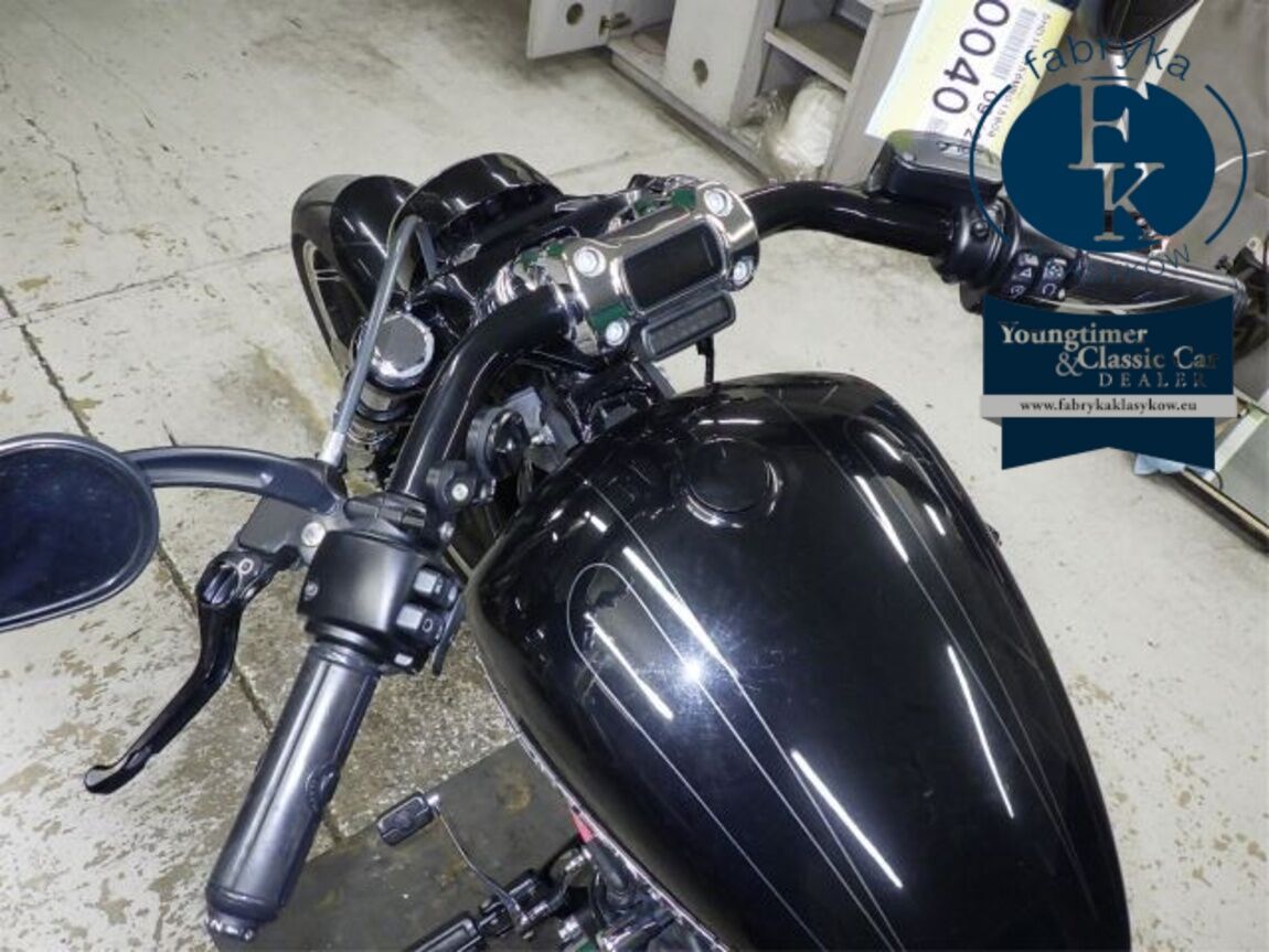 HARLEY-DAVIDSON FXBRS1870 2021 - zdjęcie 21