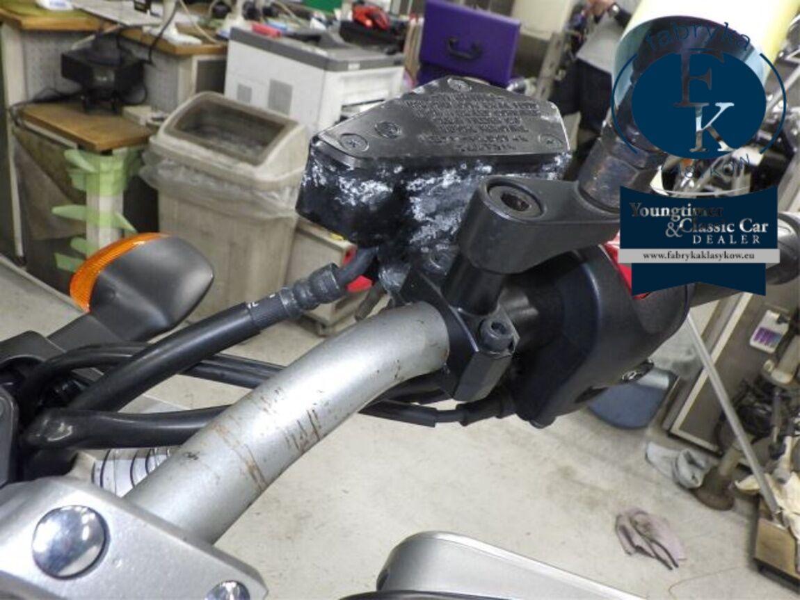 YAMAHA MT-01 2008 - zdjęcie 21