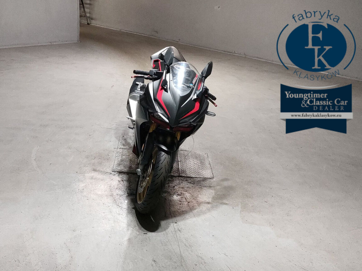 HONDA CBR250RR  - zdjęcie 4