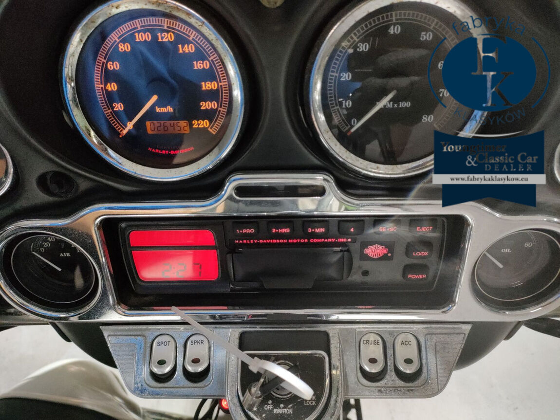 HARLEY-DAVIDSON FLHTCU-I 1450 2002 - zdjęcie 6