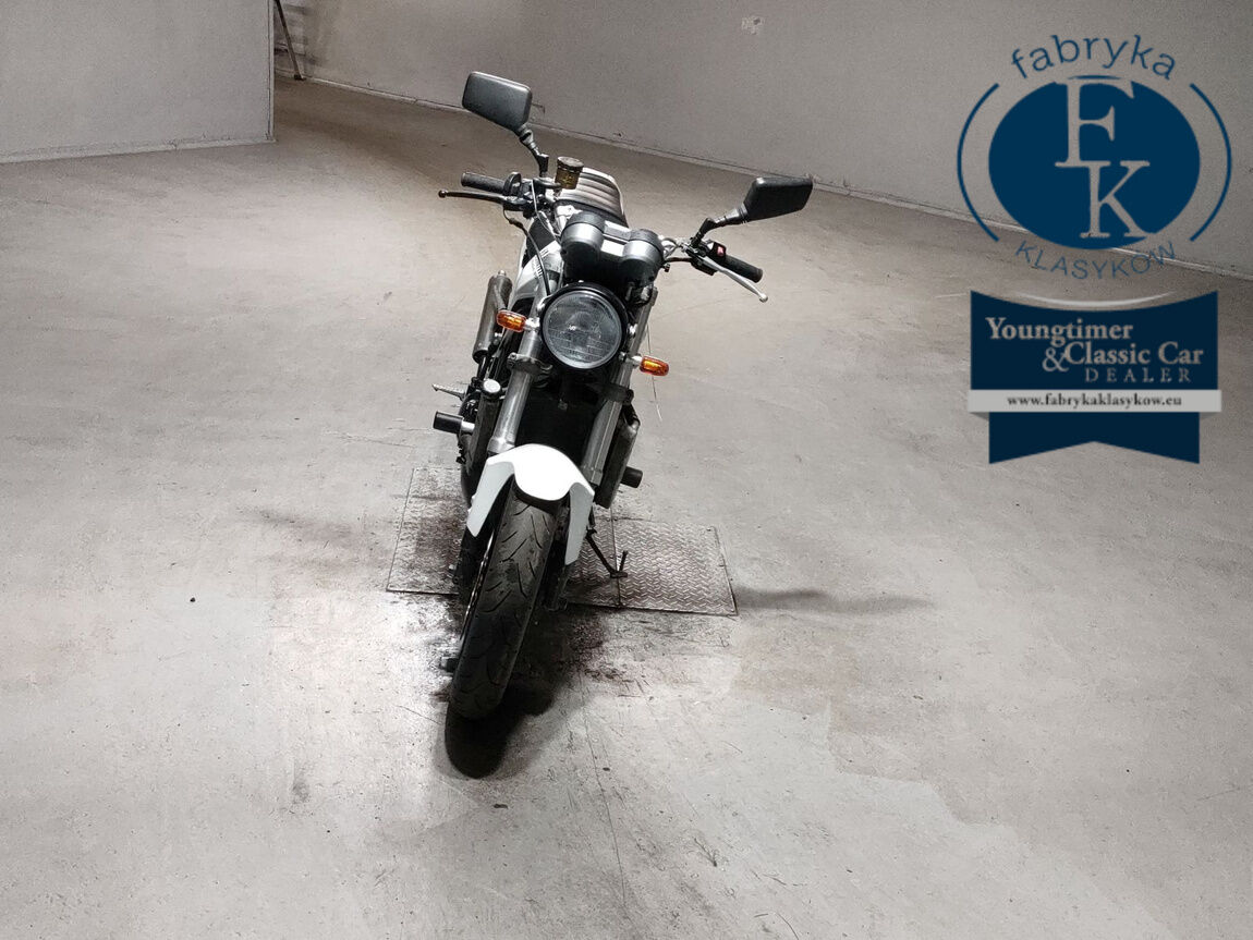 YAMAHA R1-Z  - zdjęcie 4