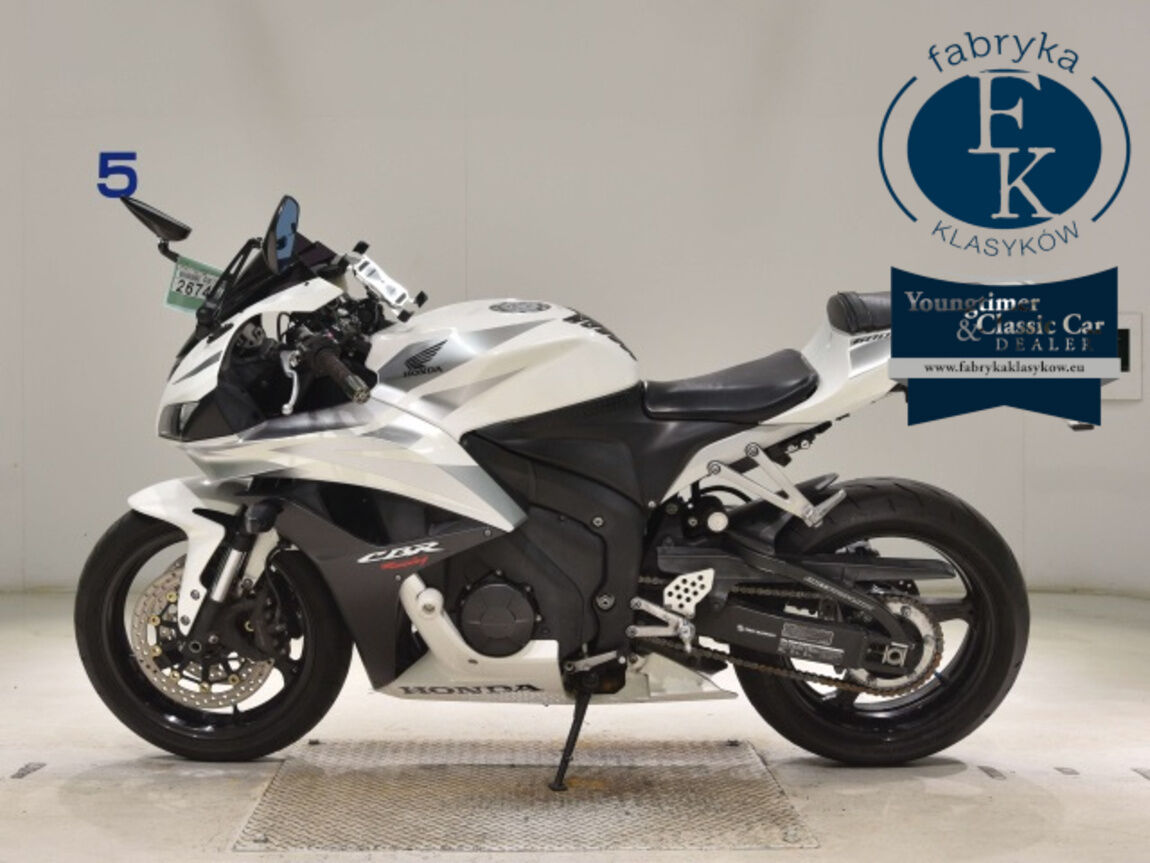 HONDA CBR600RR 2008 - zdjęcie 3