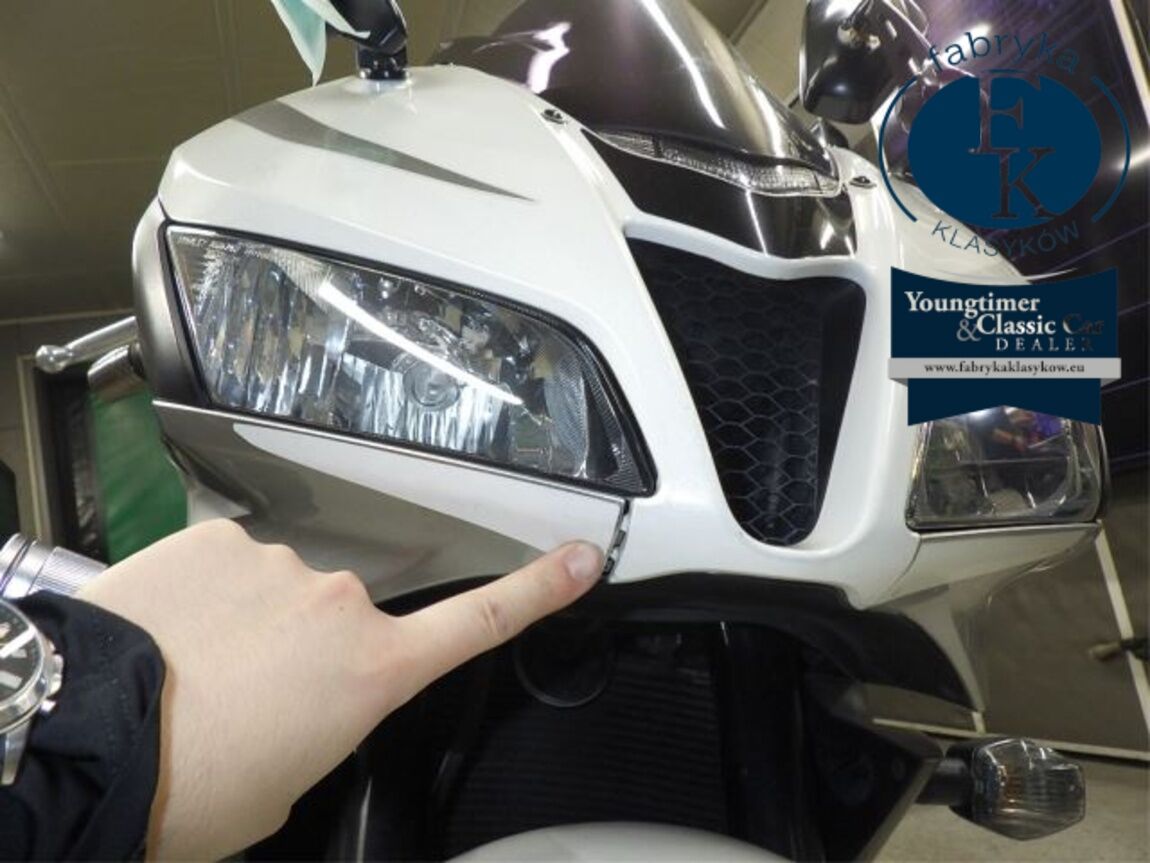HONDA CBR600RR 2008 - zdjęcie 17