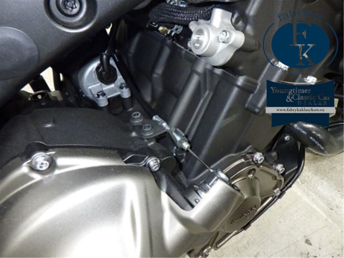 YAMAHA XSR900-2 2024 - zdjęcie 12