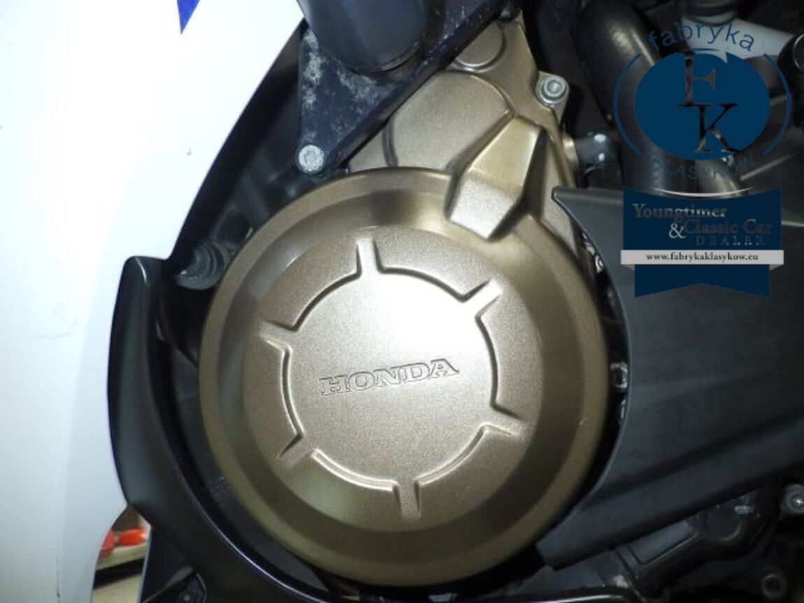 HONDA CBR400R ABS 2016 - zdjęcie 13