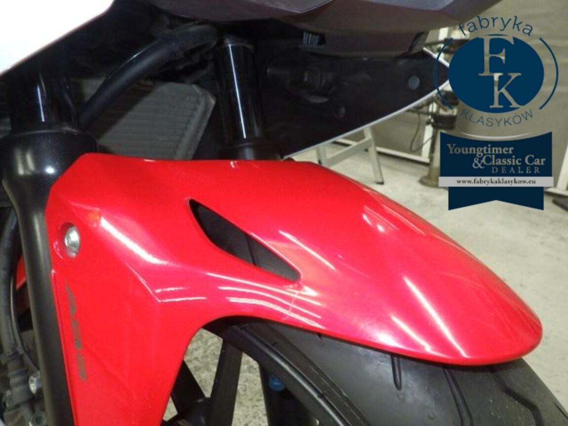 HONDA CBR400R ABS 2016 - zdjęcie 19