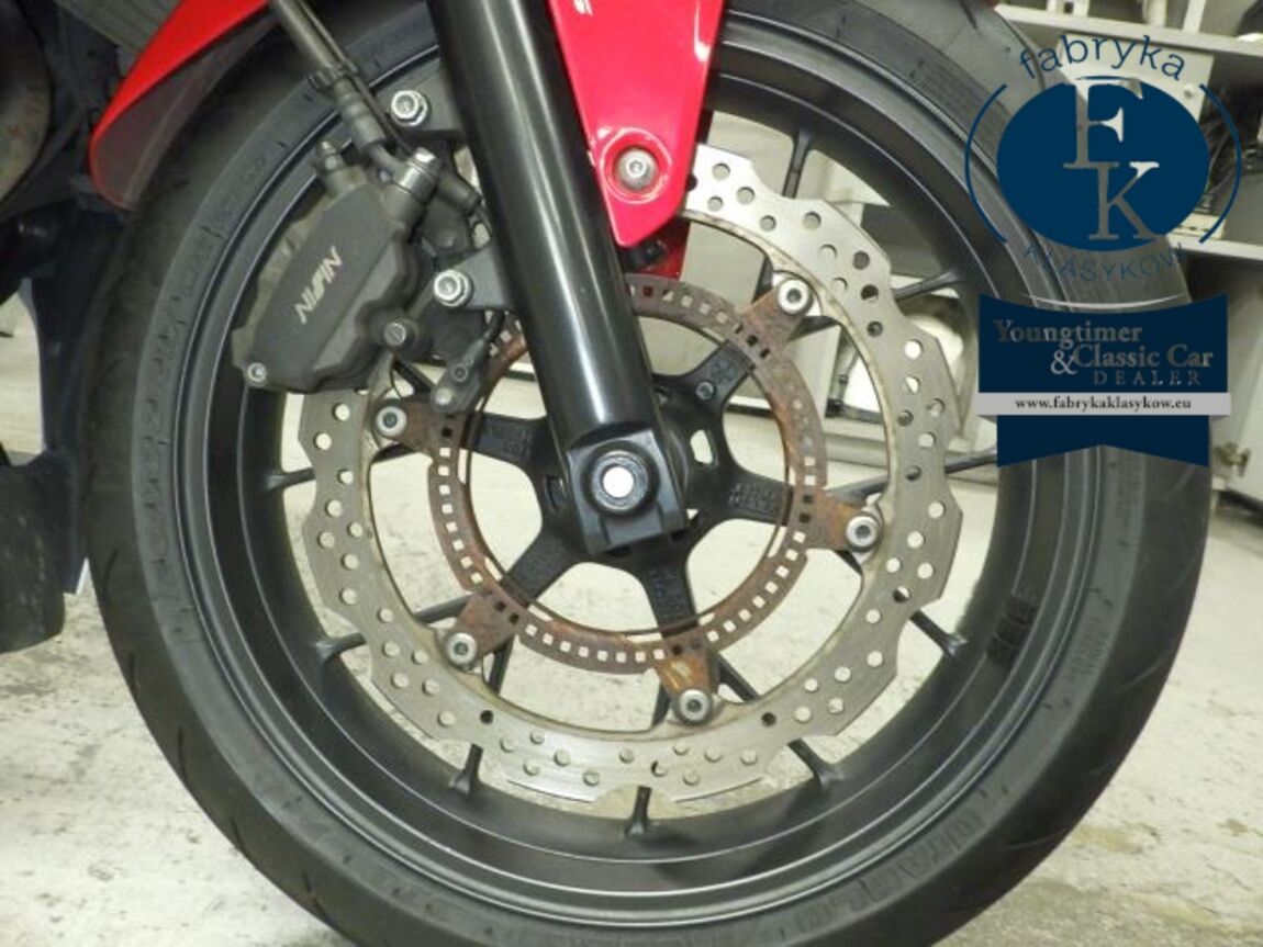 HONDA CBR400R ABS 2016 - zdjęcie 24