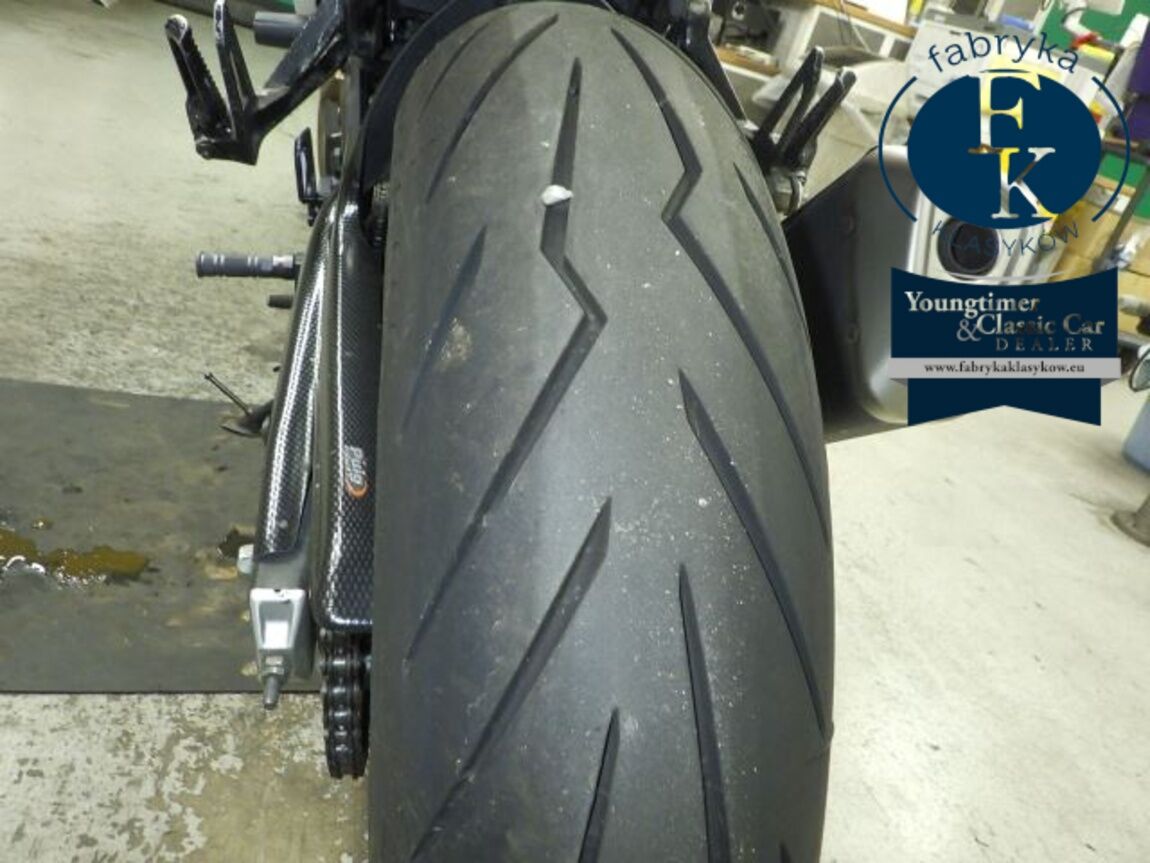 HONDA CBR400R ABS 2016 - zdjęcie 27