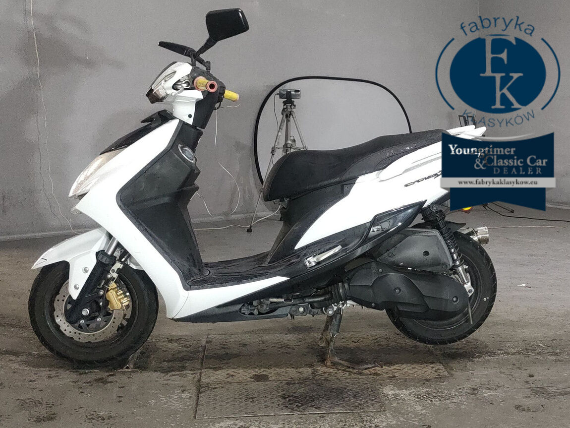 YAMAHA CYGNUS125XSR - zdjęcie 3