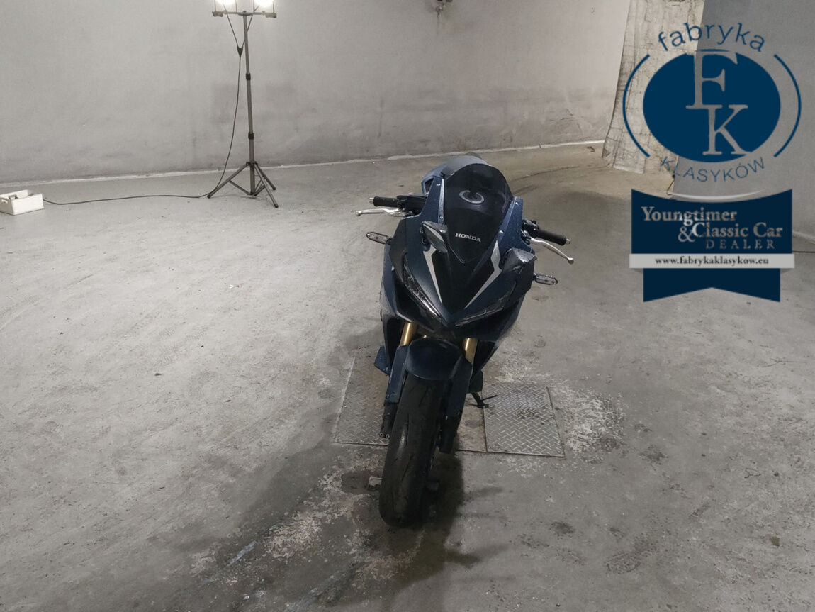 HONDA CBR400R 2022 - zdjęcie 4